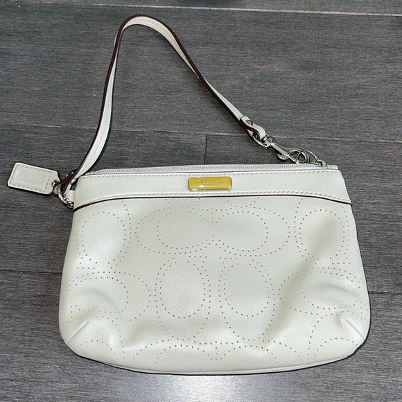 Coach Handbags - Coach wristlet.